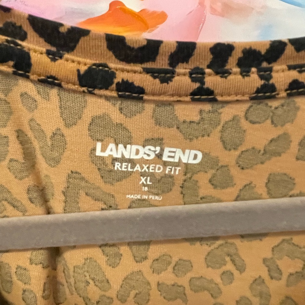 Lands' End‎ Leopard Print Long Sleeve Top - Picture 6 of 7